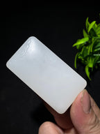 和田羊脂白玉无事牌（56.7g）
