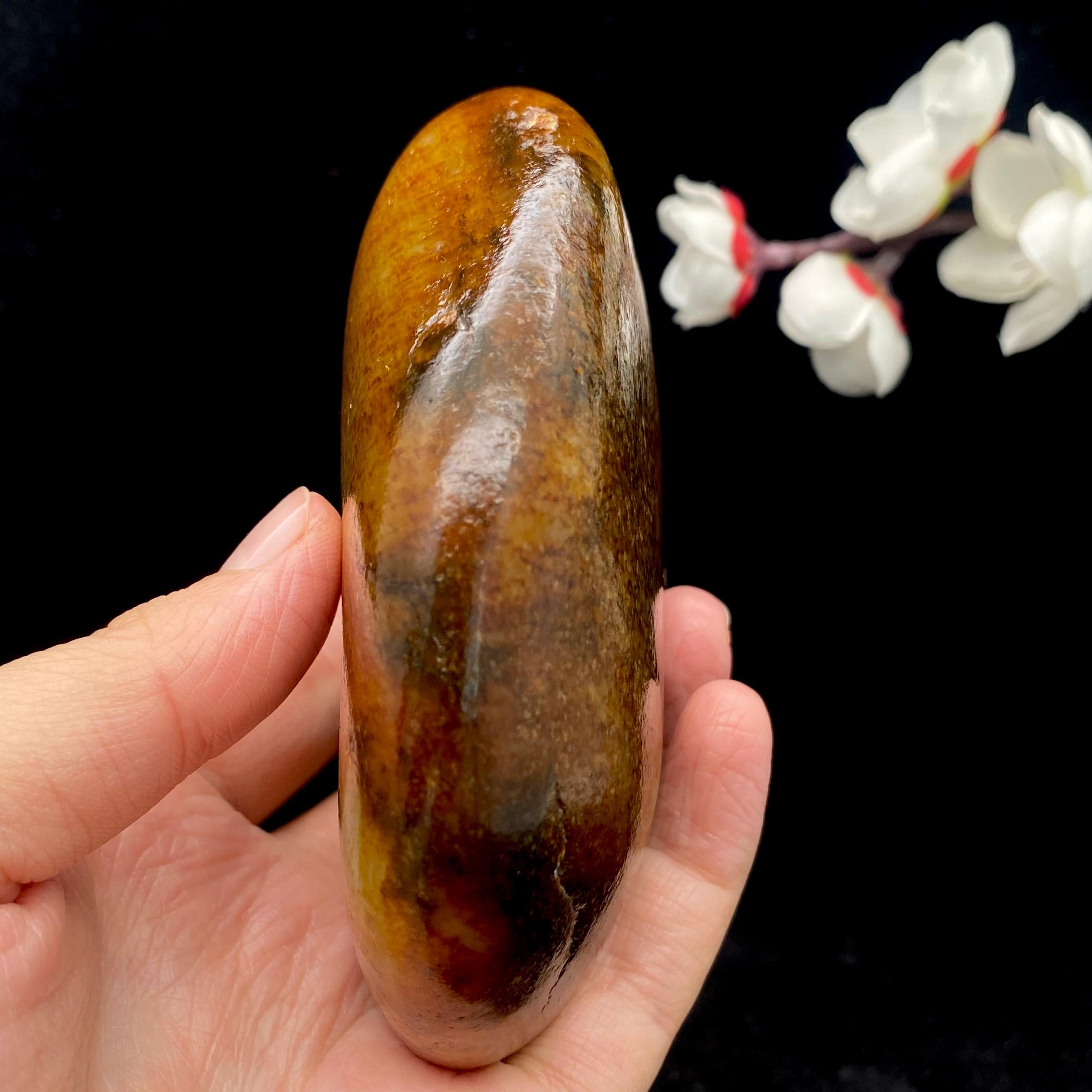 和田玉黄沁皮籽料原石（515.8g）