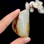 和田玉红皮籽料手把件（75.3g）