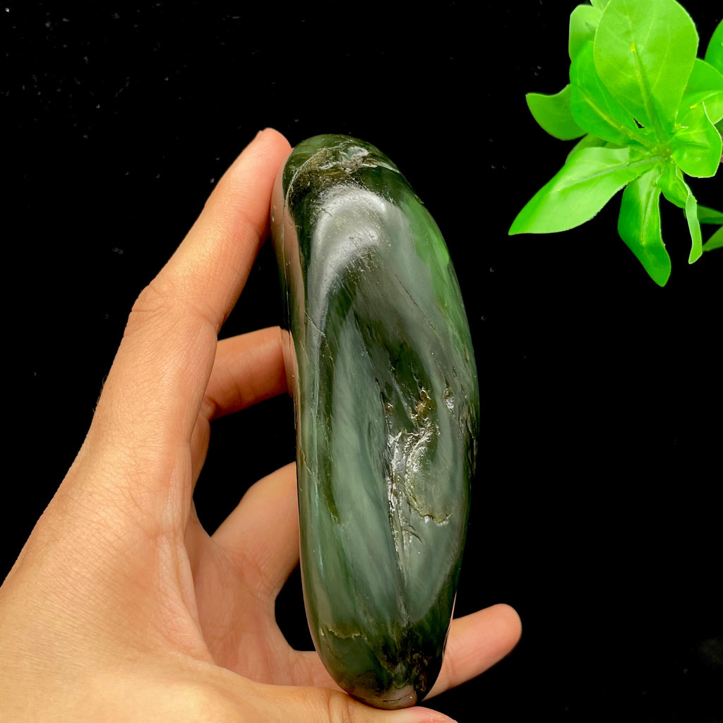 和田玉沙枣青籽料摆件（454.9g）