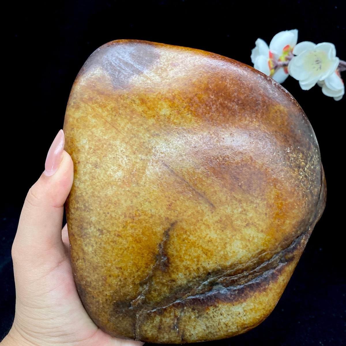 和田玉聚黄皮籽料大摆件（2507.5g）