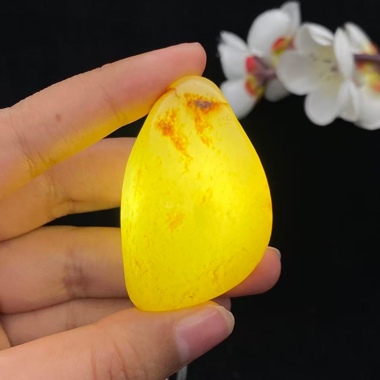 和田玉洒金皮籽料挂件（49.3g）