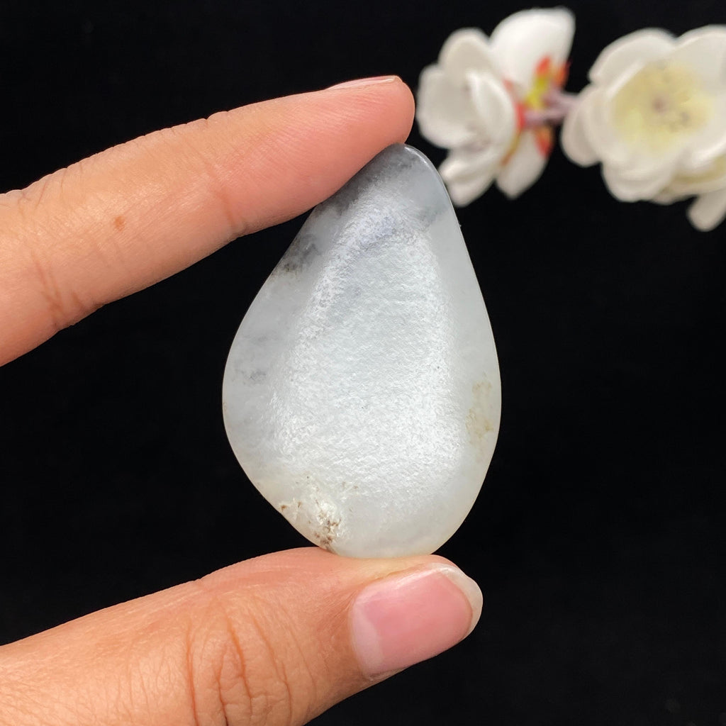 和田玉青花籽料挂件（27.2g）