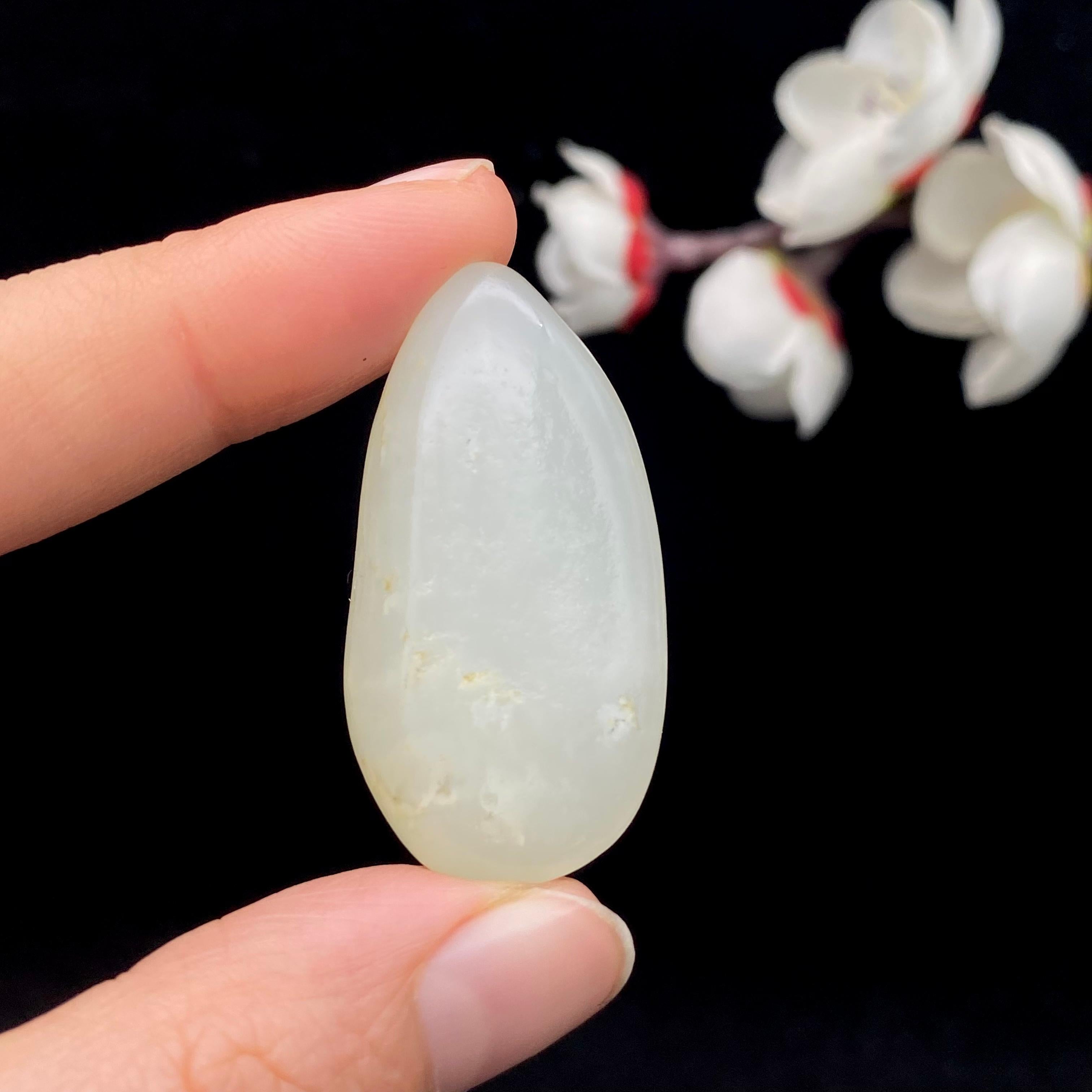 和田玉白玉籽料（13.6g）