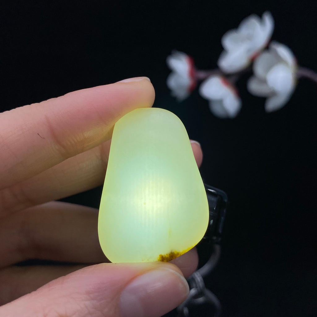 【超值推荐】和田玉秋梨皮籽料（9.2g）