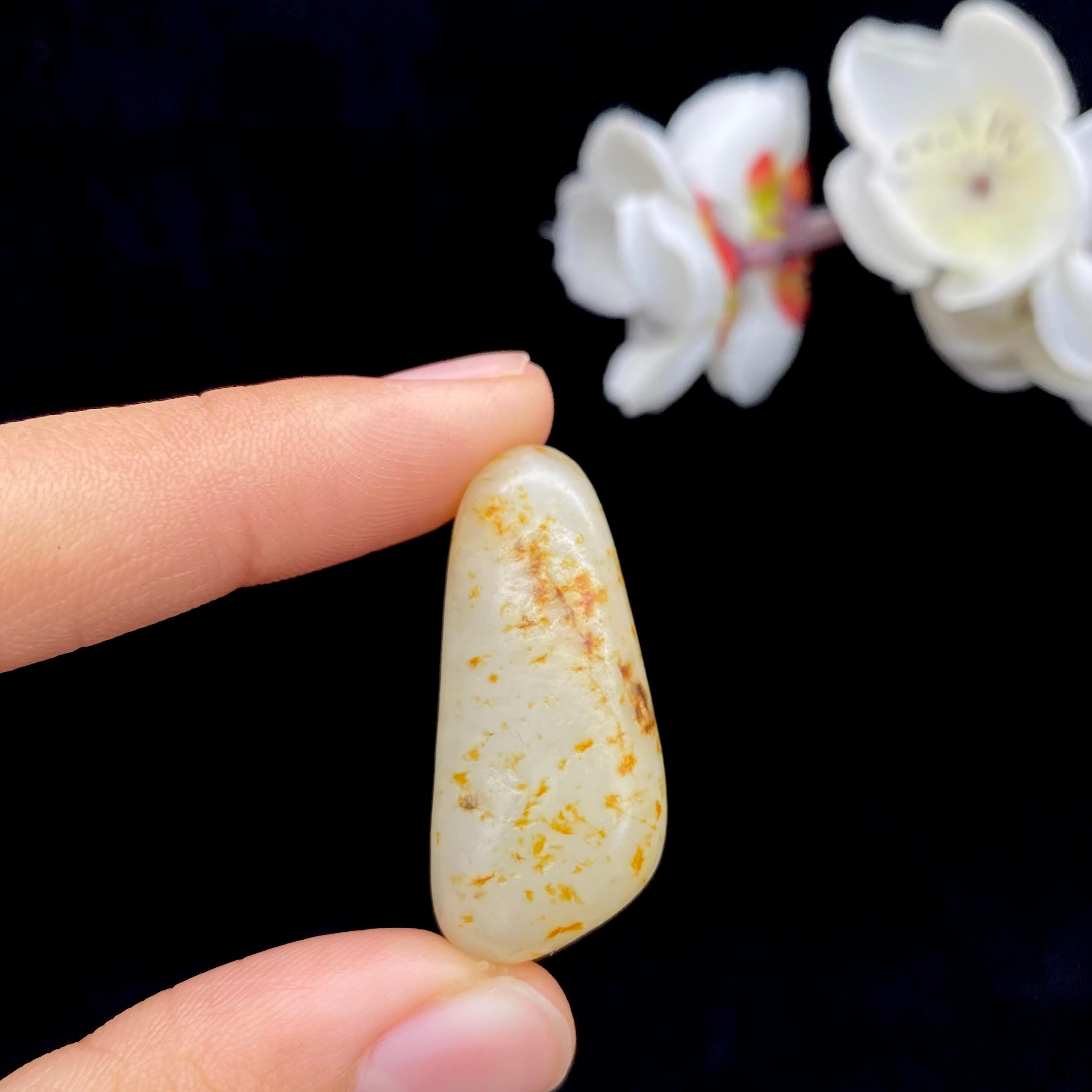 和田玉洒金皮籽料原石（19.3g）