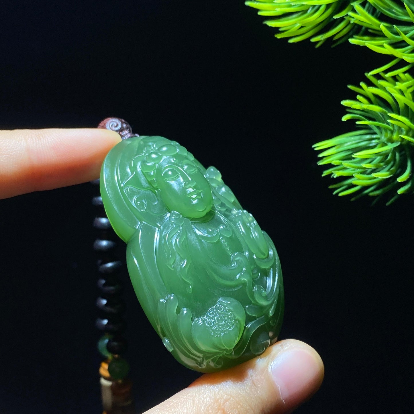 和田玉碧玉观音挂件（55.9g）