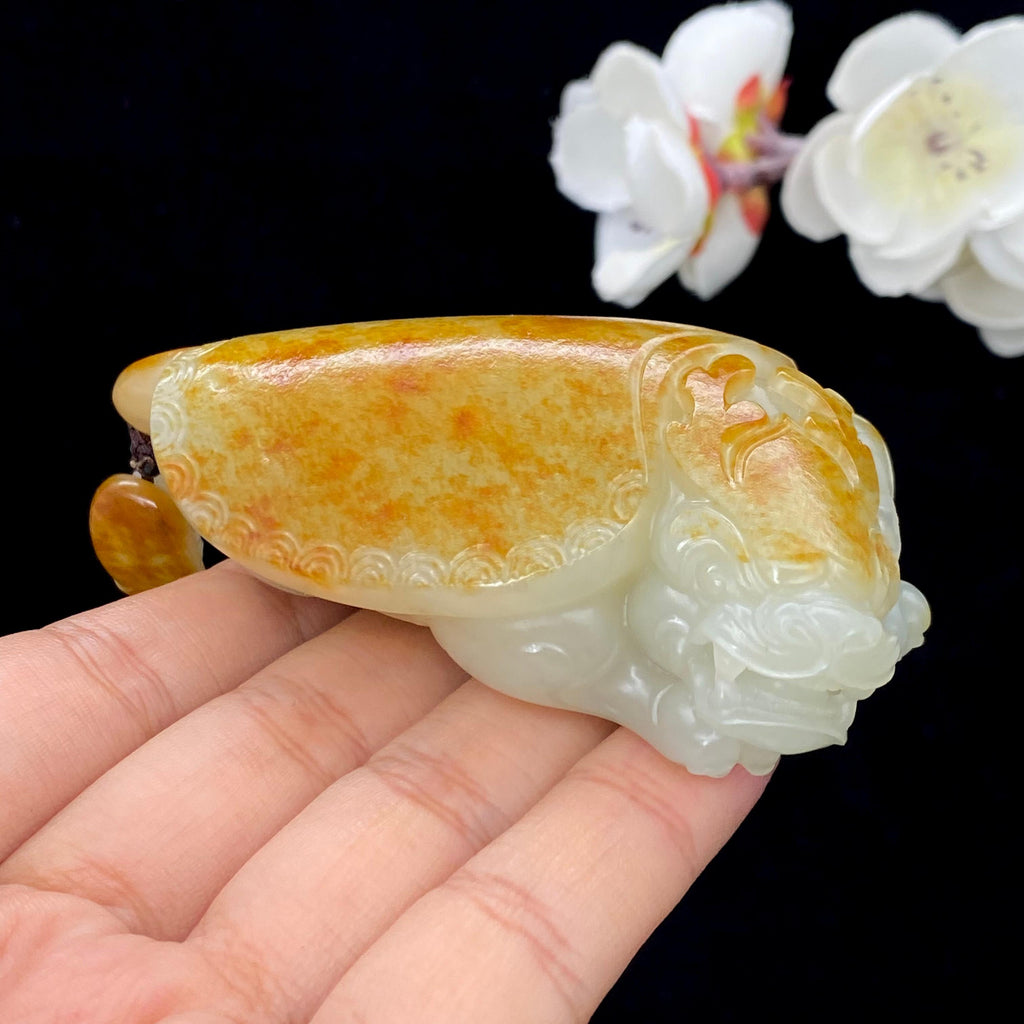 和田玉-籽料【龙龟】手把件（159.5g）