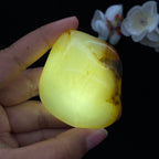 和田玉聚黄皮青花底籽料手把件（90g）