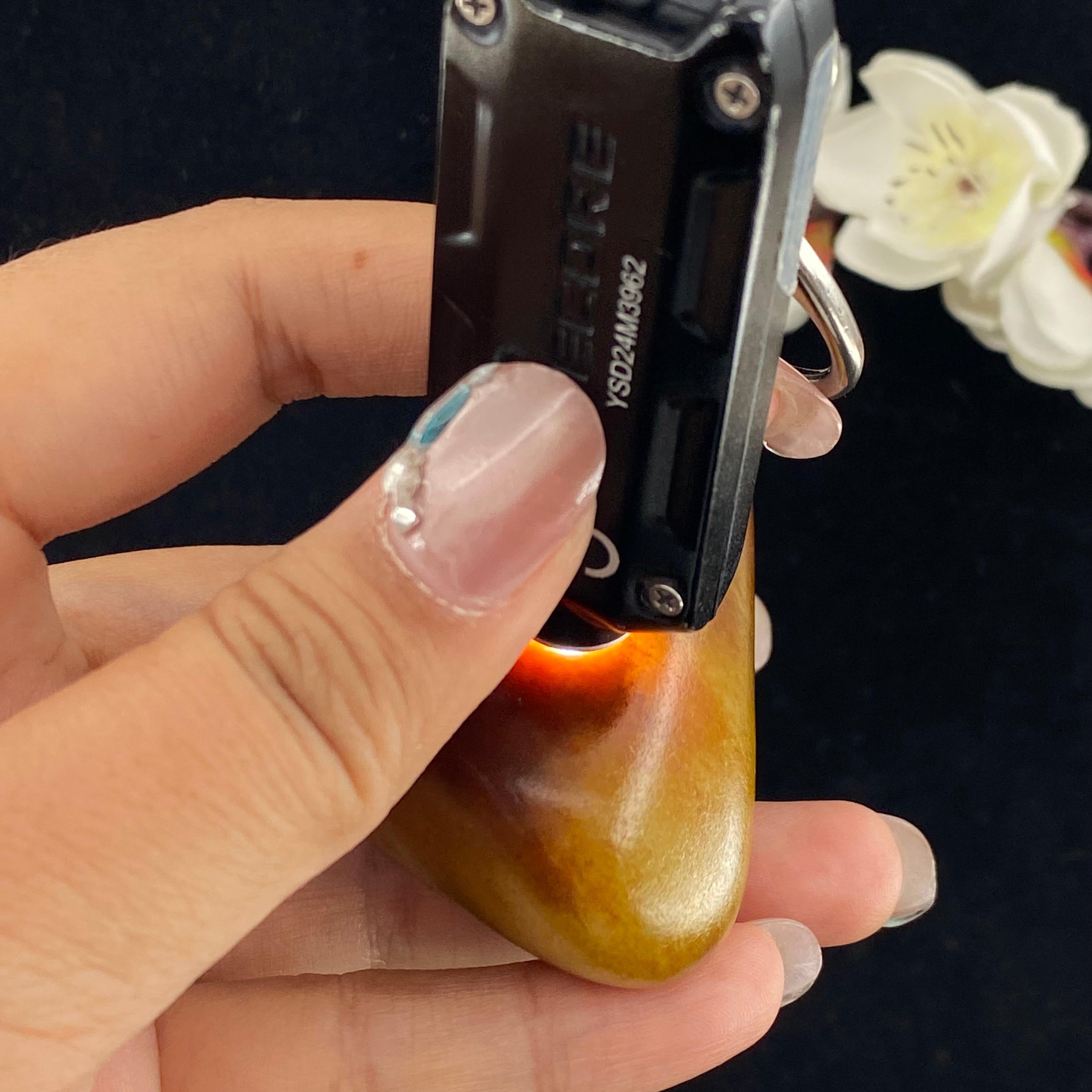 和田玉聚红皮籽料手把件（146.7g）