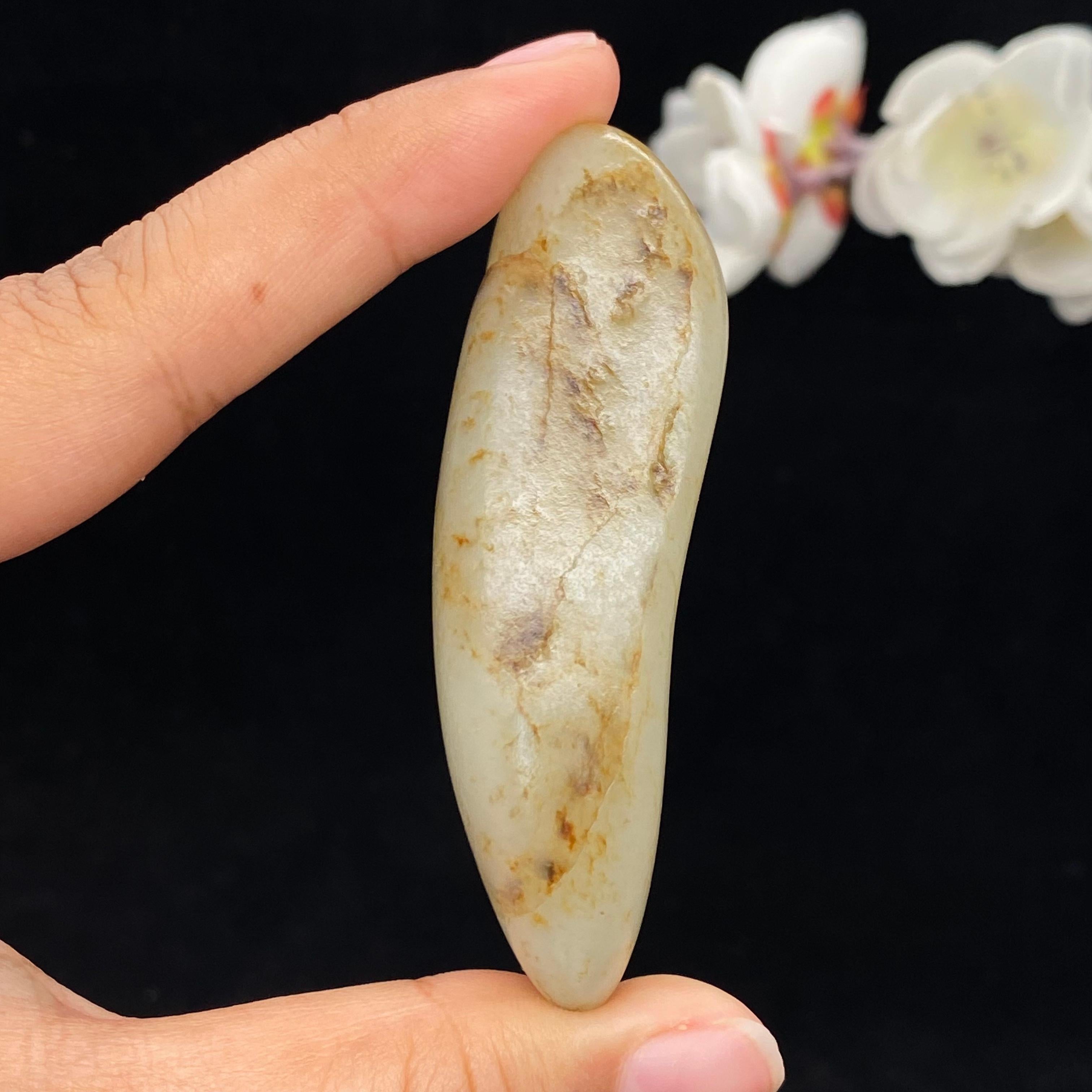 和田玉洒金皮籽料手把件（107.2g）