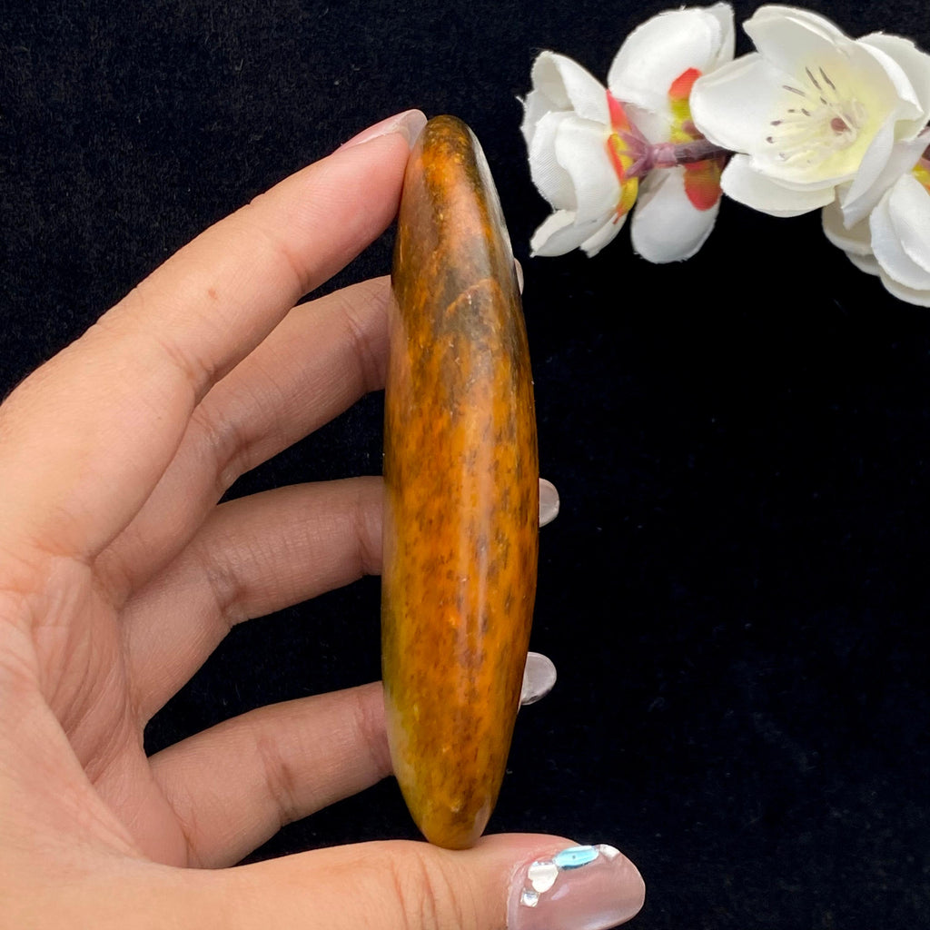 和田玉黄沁皮籽料原石（157g）