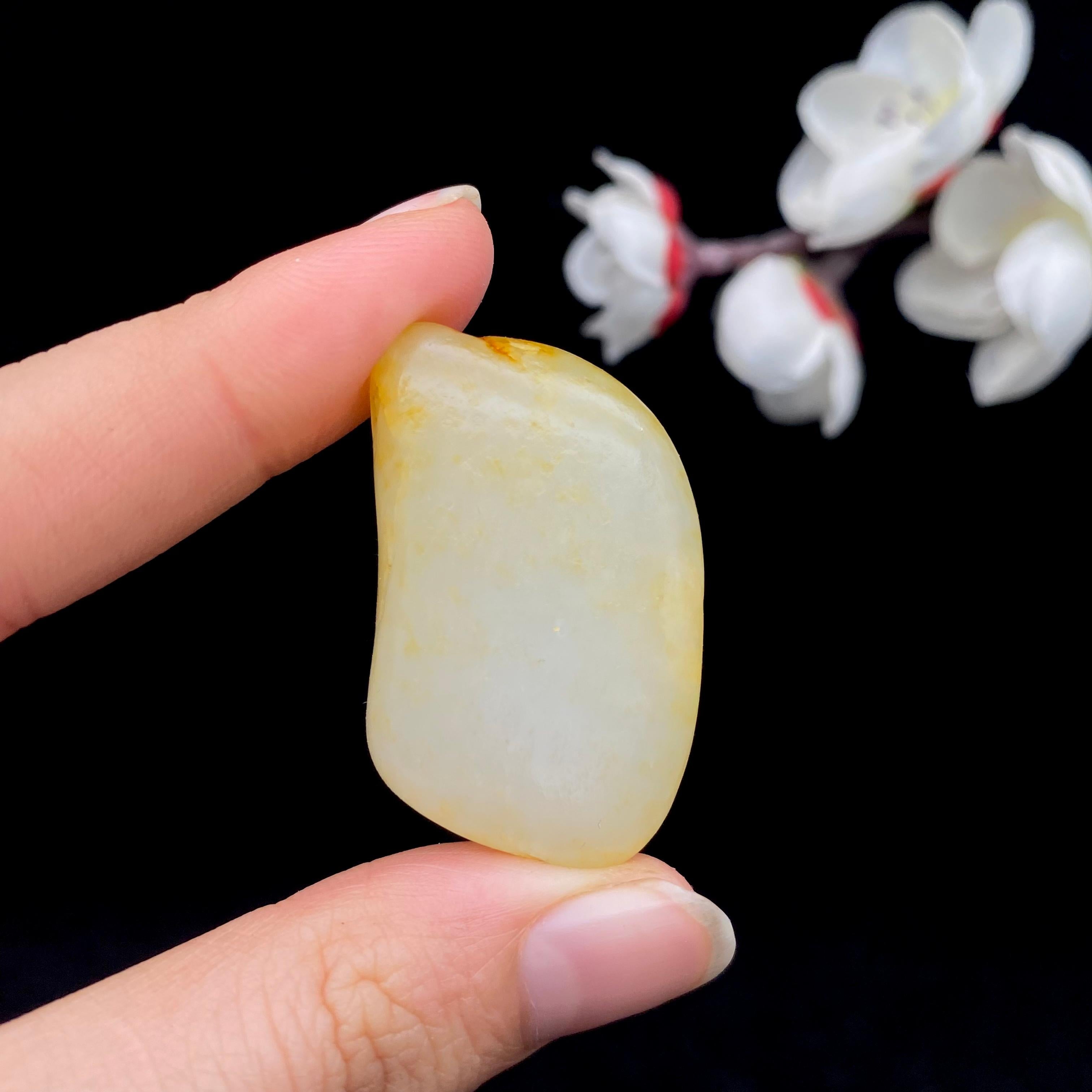 和田玉洒金皮籽料（16.8g）