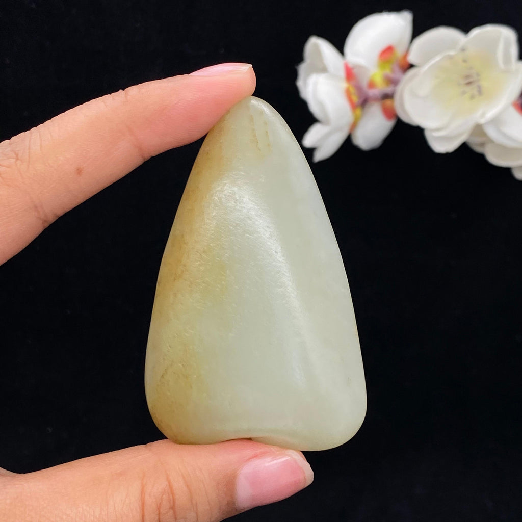 和田玉黄皮籽料大挂件（59.1g）