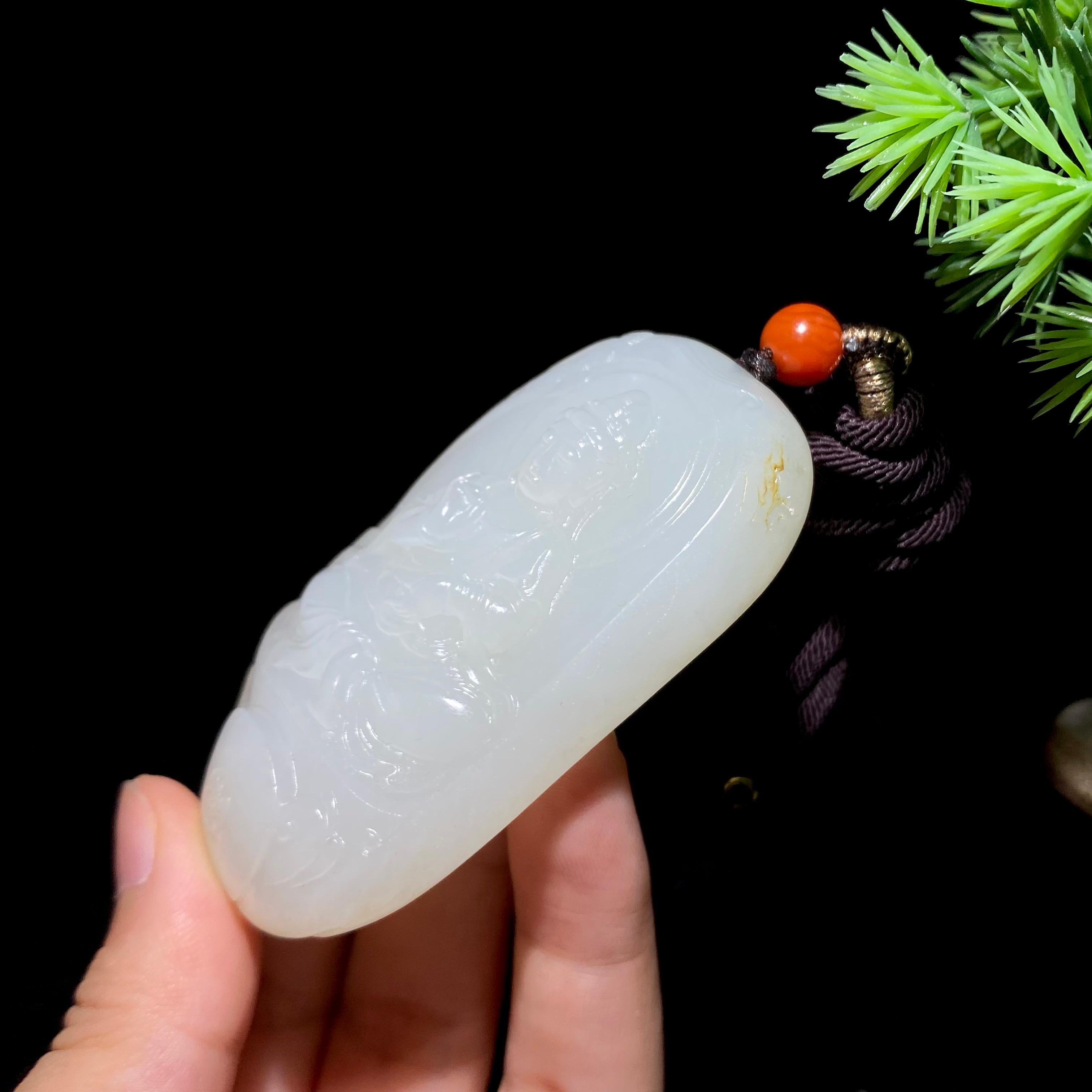 和田玉籽料观音（81.1g）