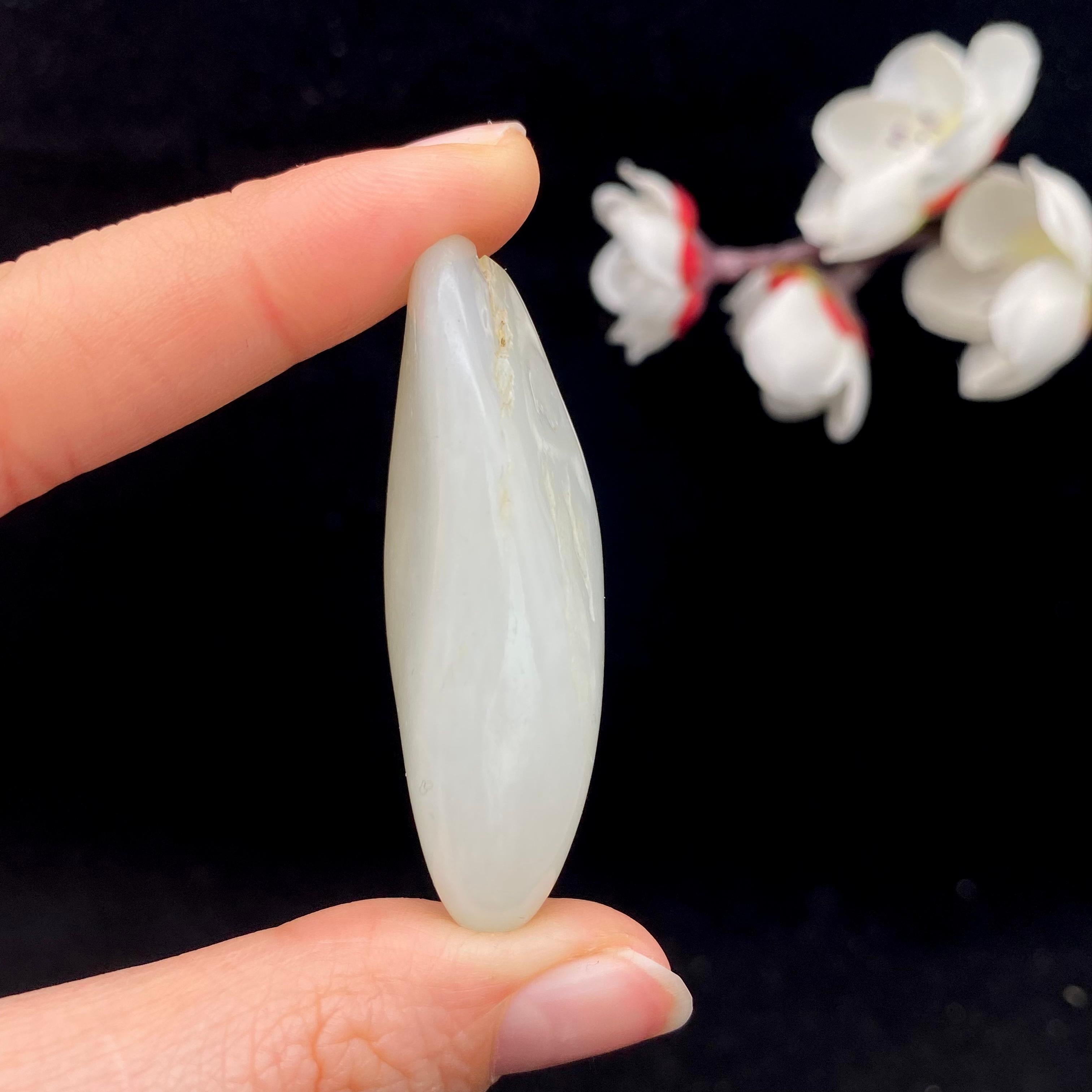 和田玉白玉籽料原石（28g）