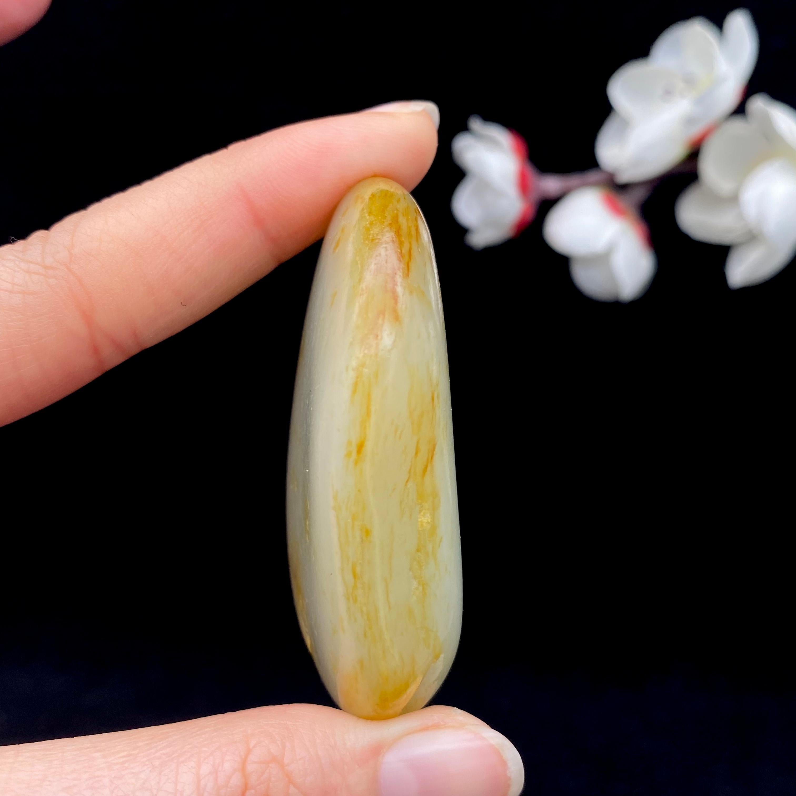 和田玉洒金皮籽料（45.4g）