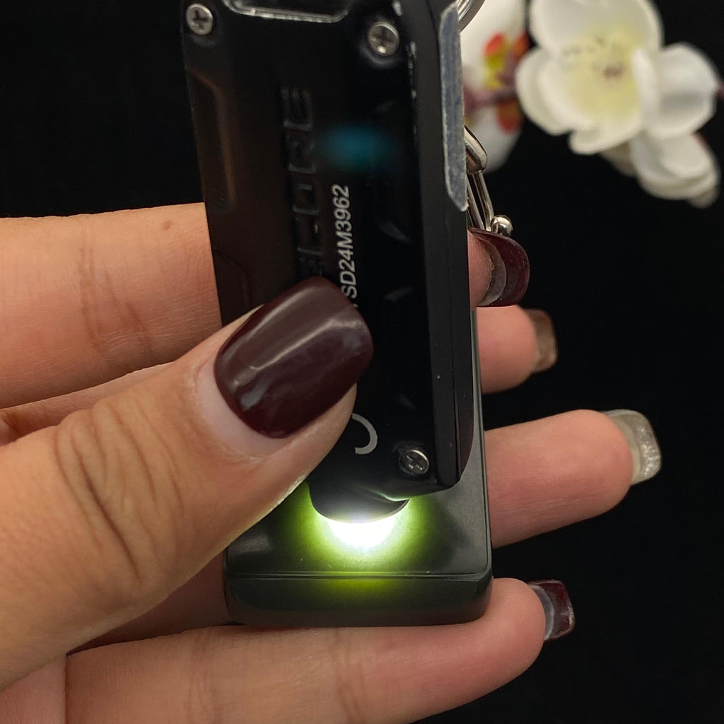 和田玉黑青籽料【平安无事牌】（58.9g）