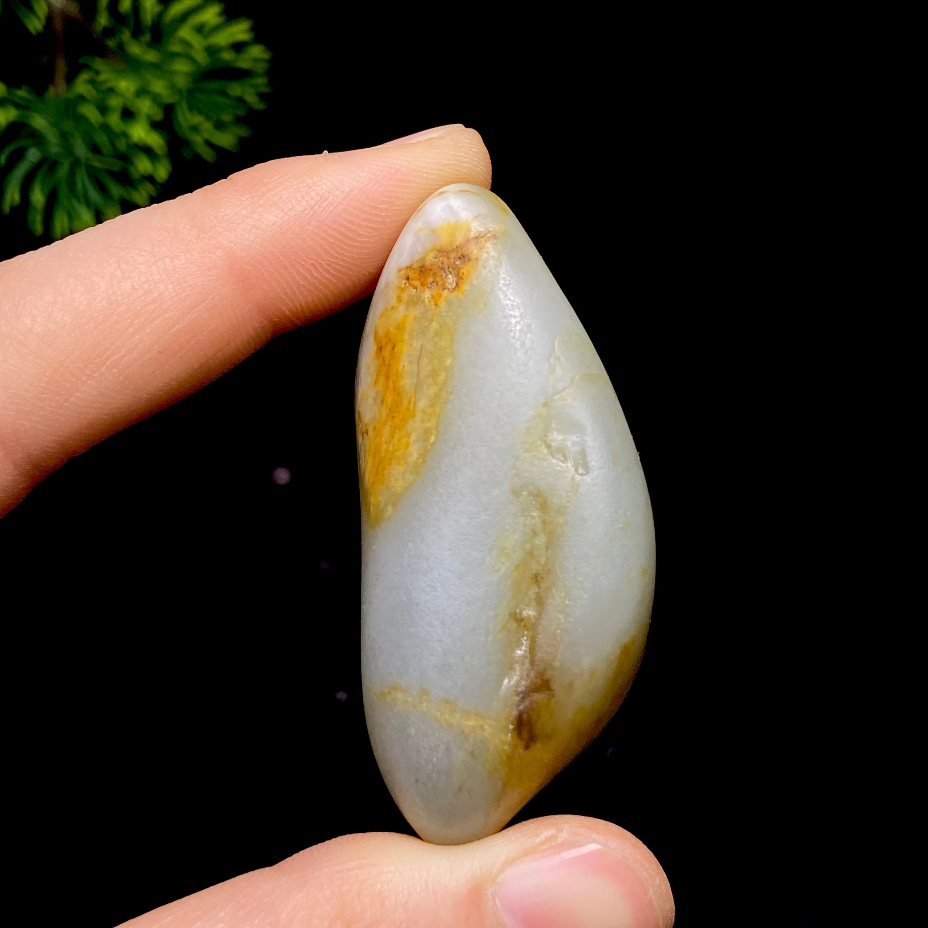 和田玉洒金皮籽料（75.1g）