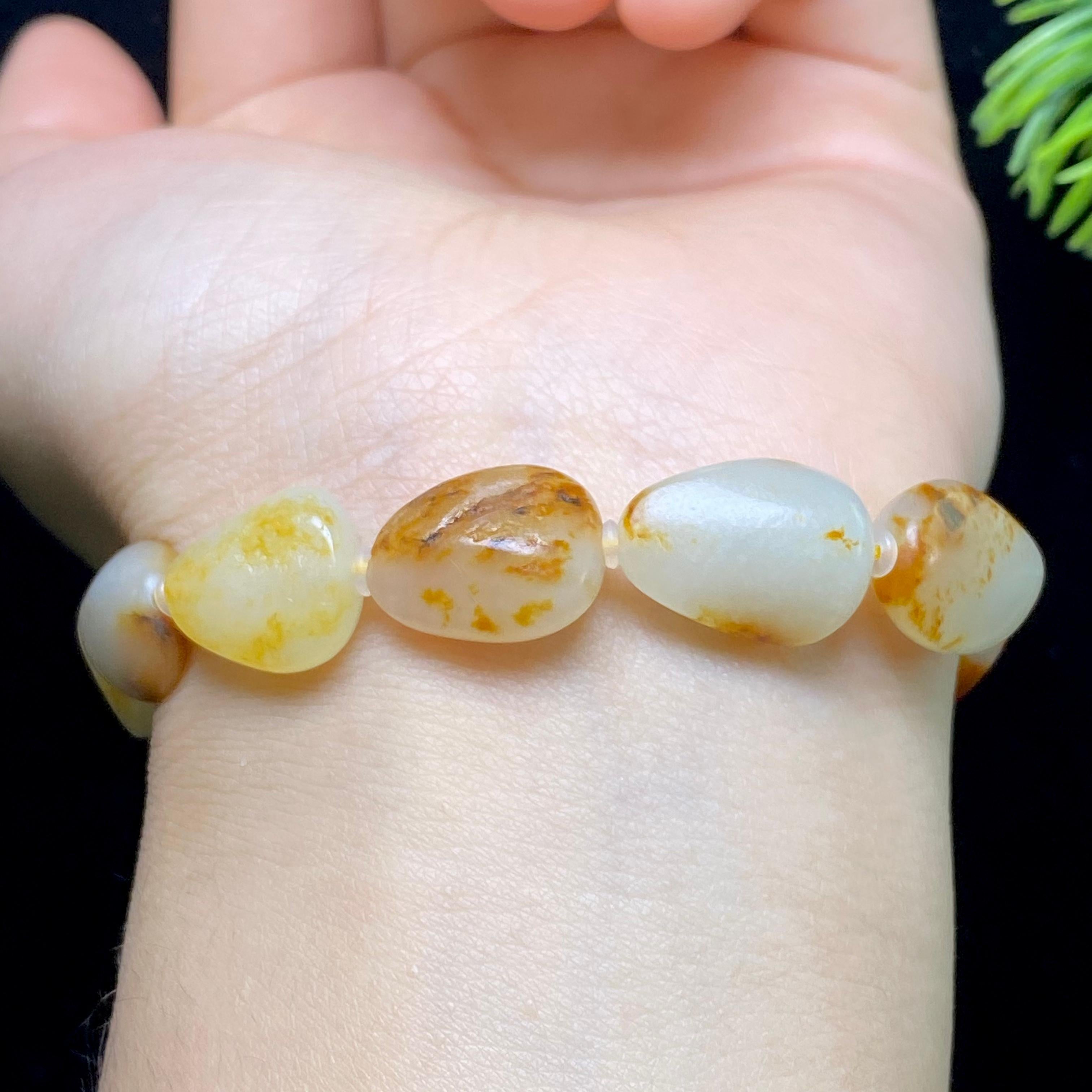 和田玉洒金皮籽料手串（22.7g）