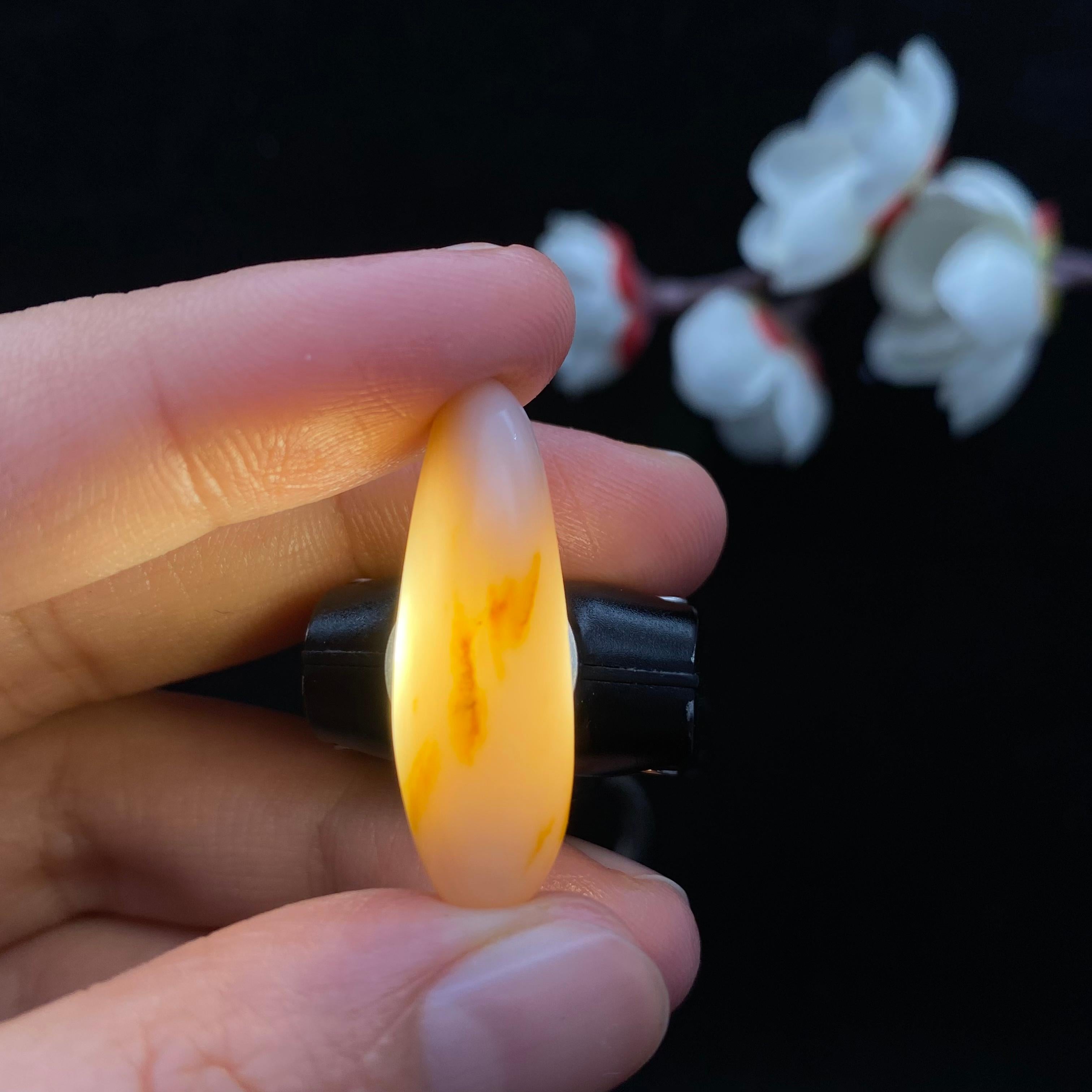 和田玉桃花玉籽料（3.3g）