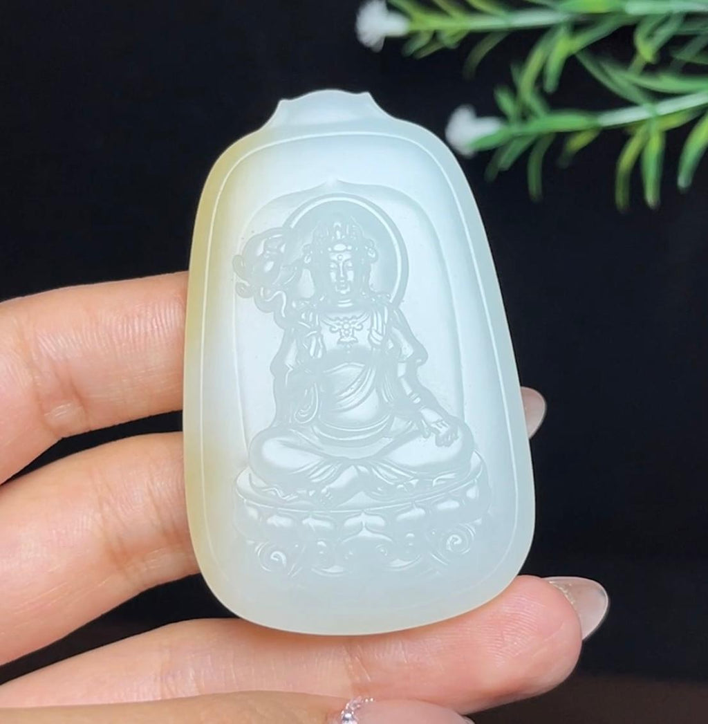 和田玉糖白羊脂玉大势至菩萨（45.3g）