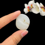 和田玉白玉籽料原石（12.4g）