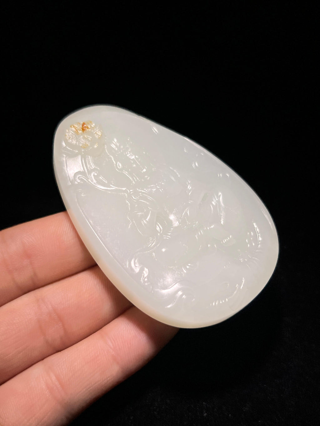 和田玉籽料观音（73.0g）