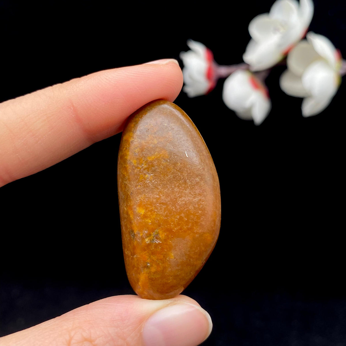 和田玉黄沁皮籽料（16g）