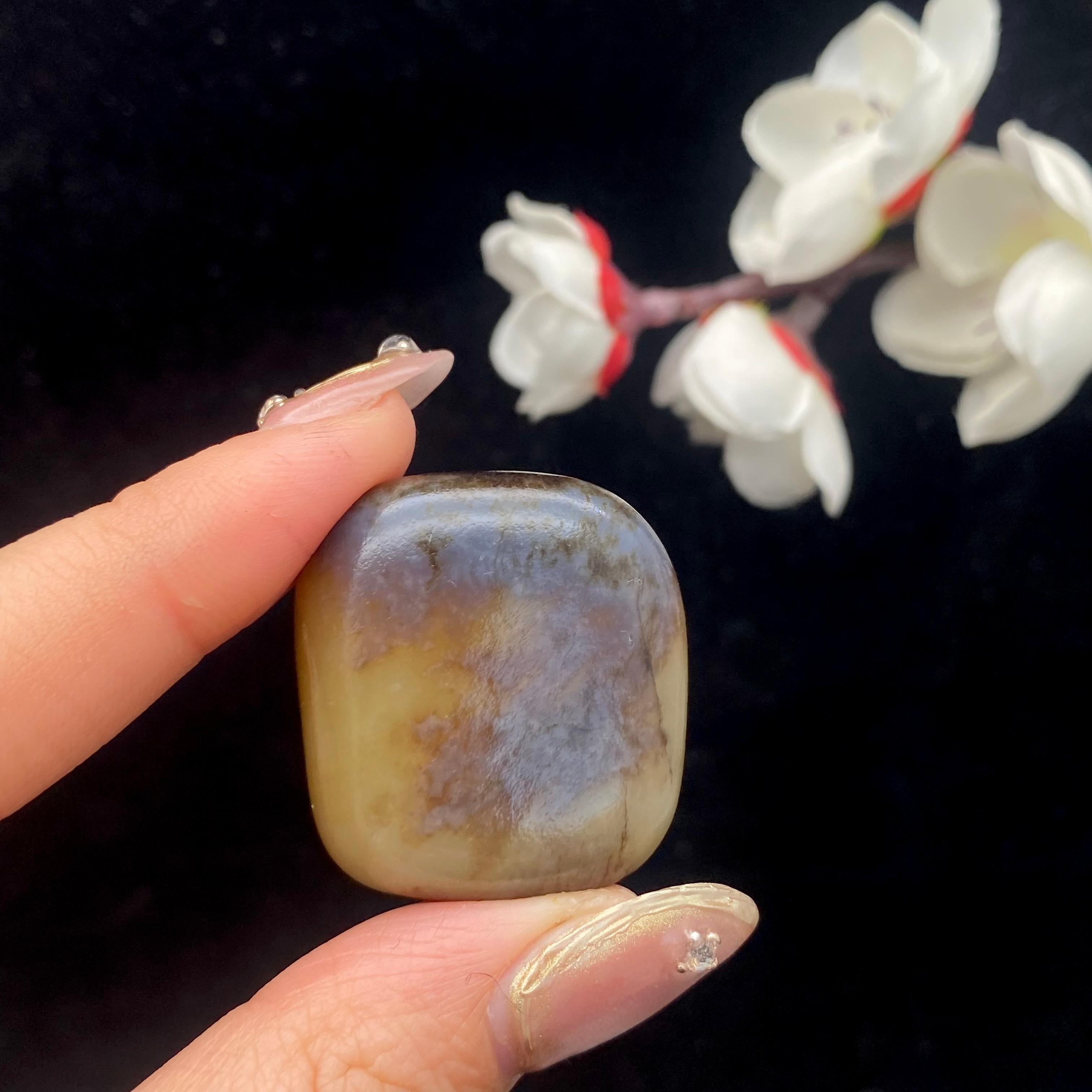 和田玉糖籽料原石（22.5g）