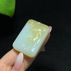 高品质新疆且末糖白玉生肖马挂件（58.2g）