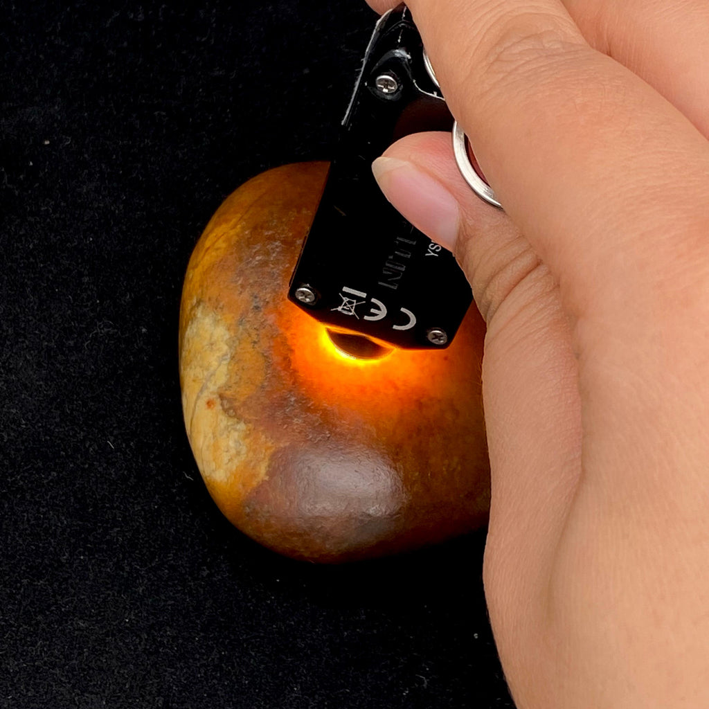 和田玉红沁皮籽料原石（180.8g）