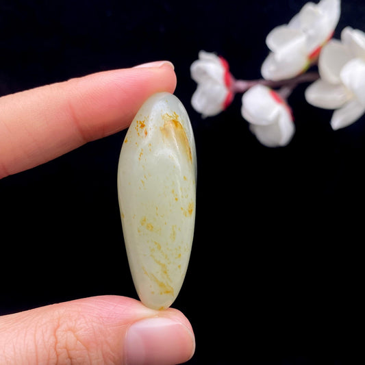 和田玉洒金皮籽料原石（26.8g）