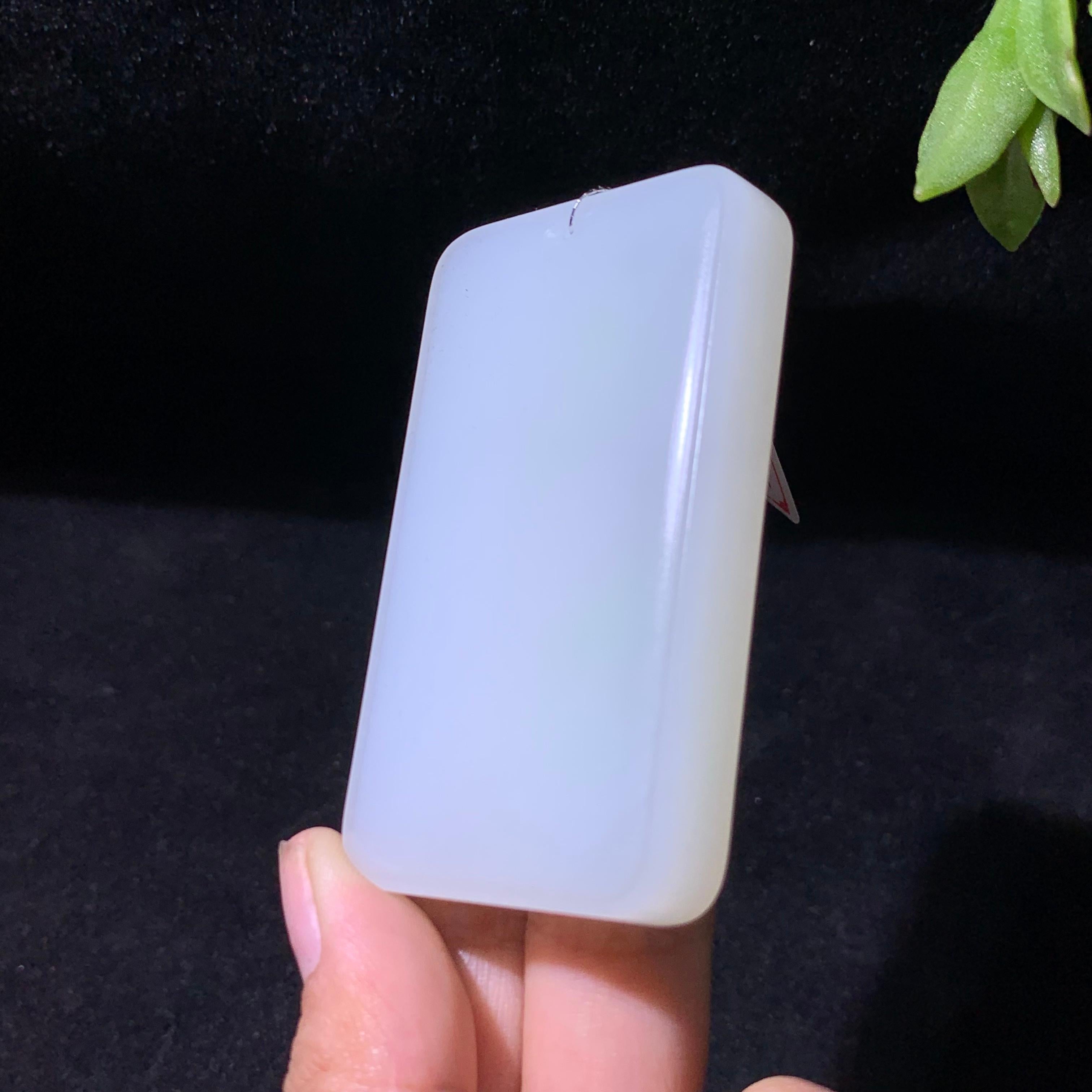 收藏级和田山料白玉无事牌（77.6g）