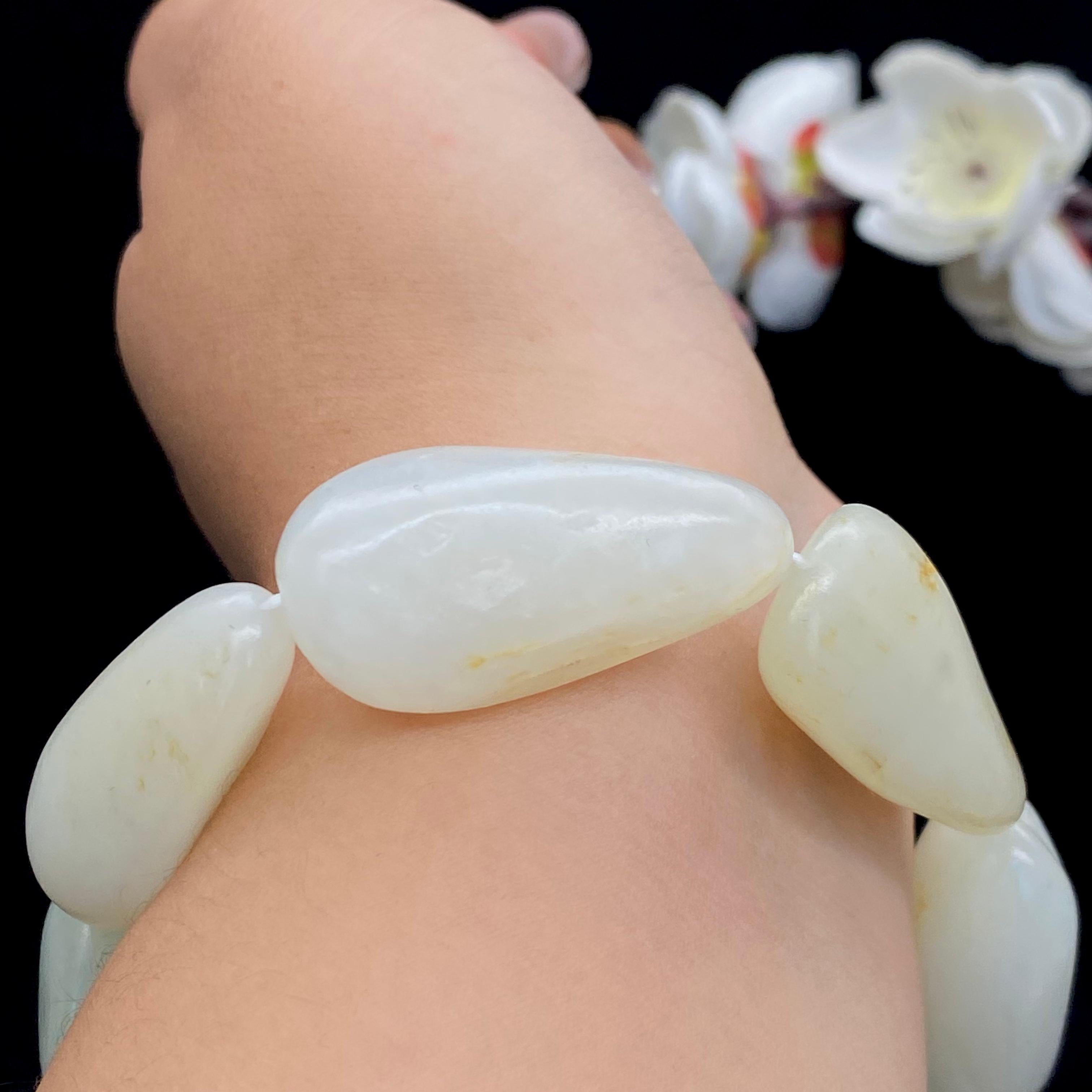 和田玉洒金皮【精品手串】（93.1g）