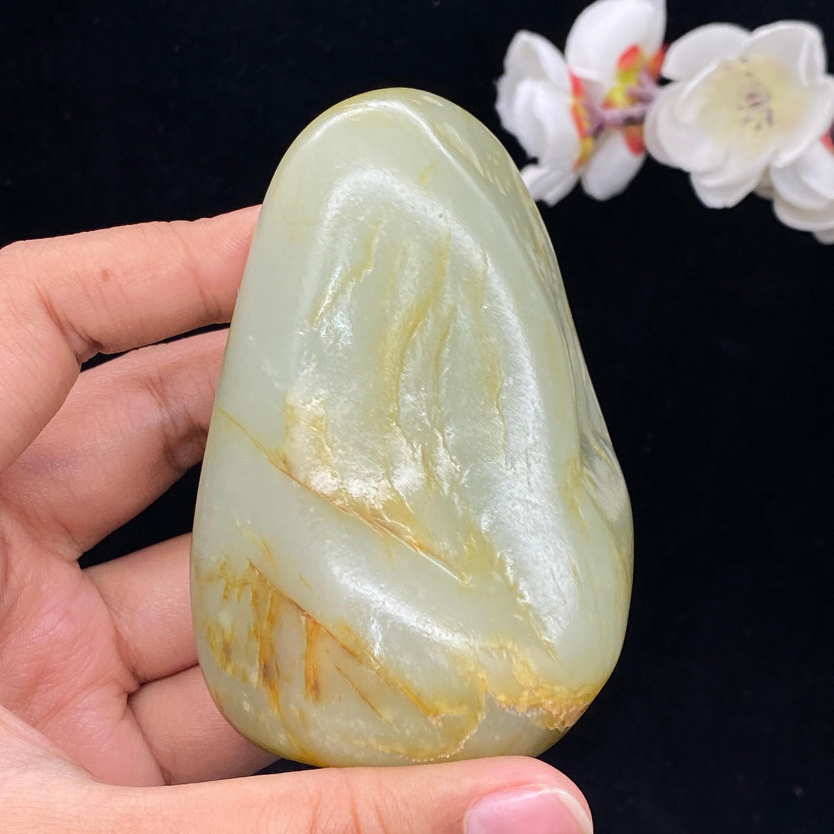 和田玉洒金皮籽料（241.8g）