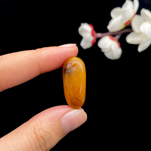 和田玉黄沁皮籽料原石（9g）