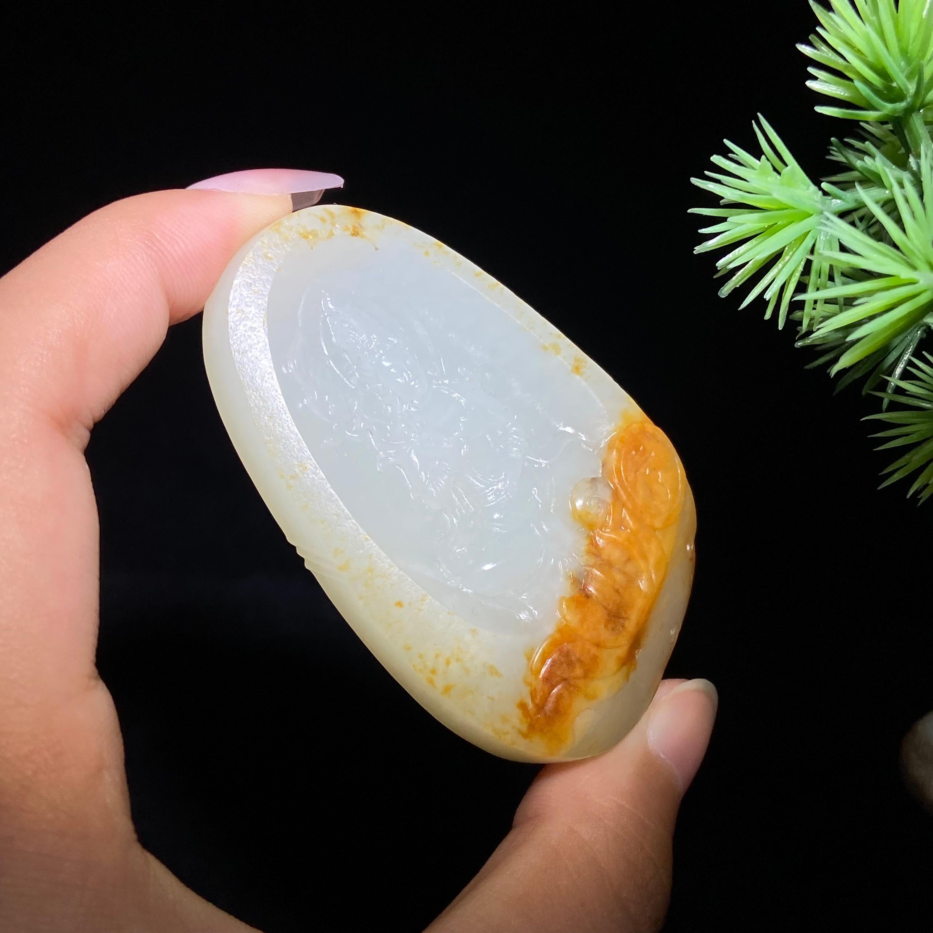 和田玉籽料观音（58.9g）