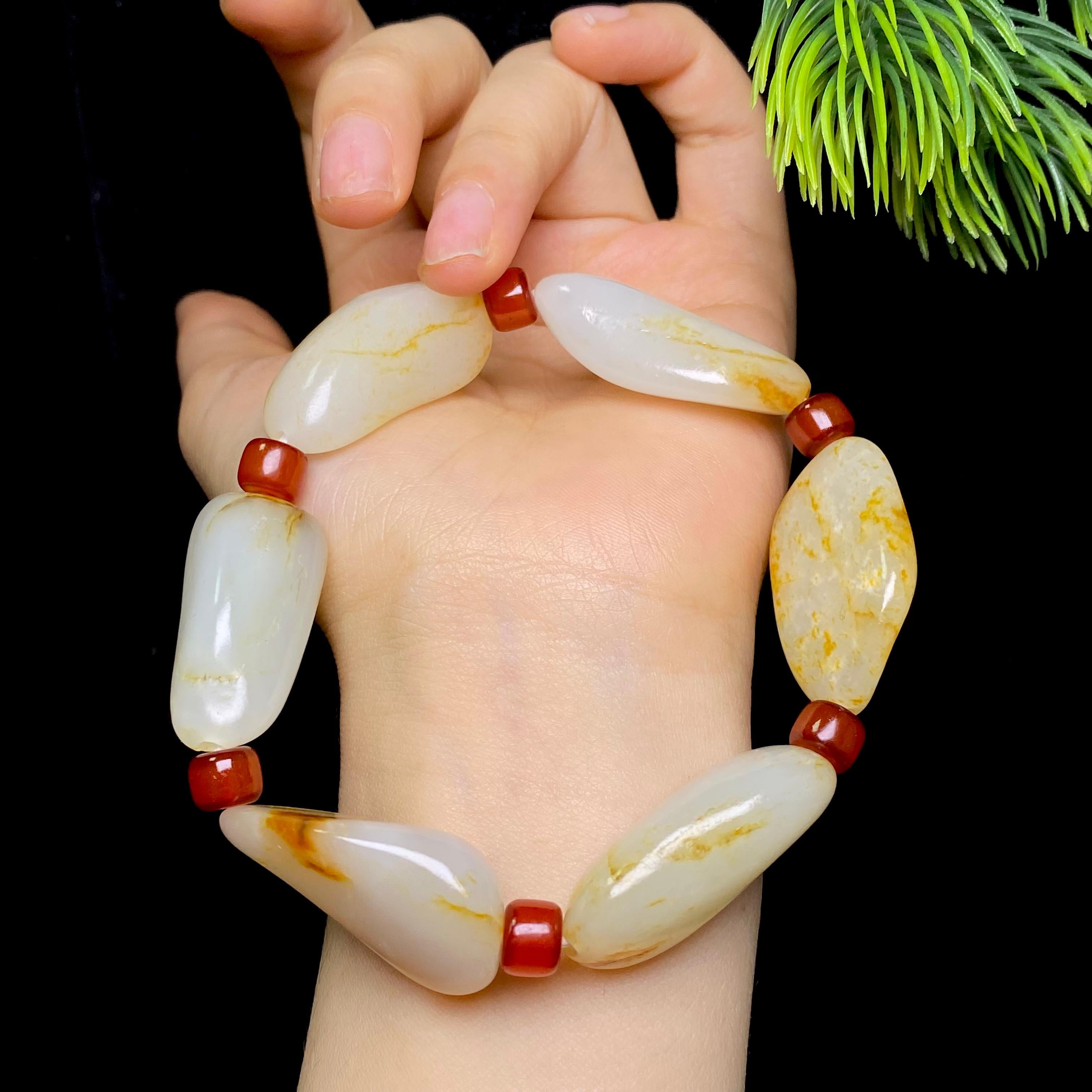 和田玉洒金皮白肉籽料手串（65.5g）