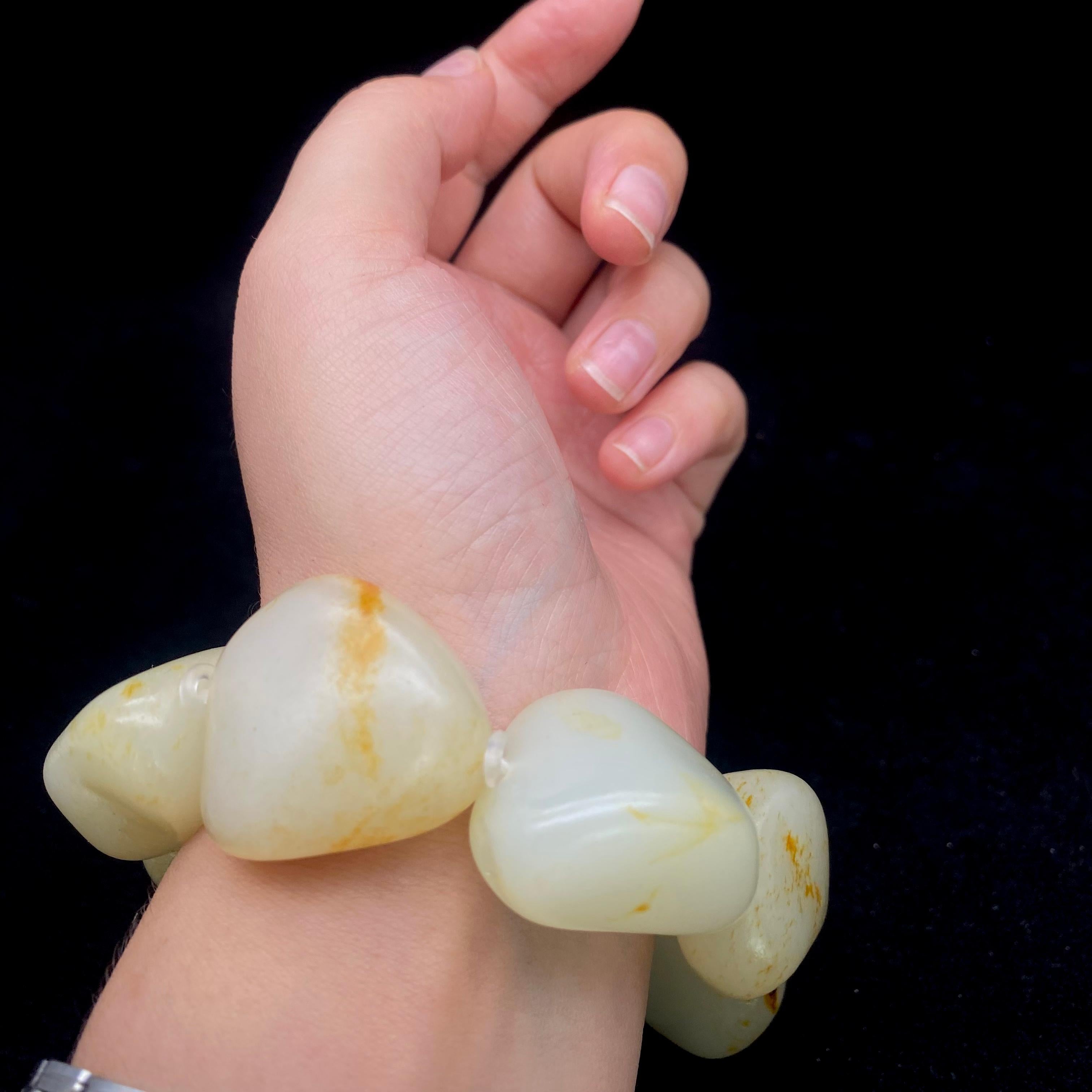 和田玉洒金皮【精品手串】（156.3g）