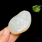 和田玉籽料观音（49.0g）