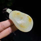 和田玉籽料撒金皮兽面牌（73.0g）