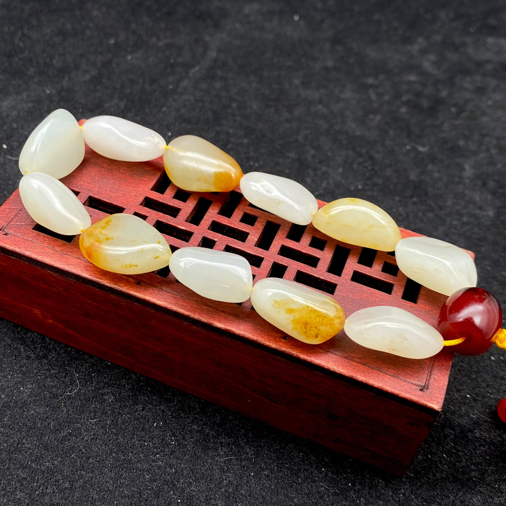 和田玉黄皮【精品手串】（35.3g）
