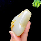 和田玉洒金皮籽料（48.39g）