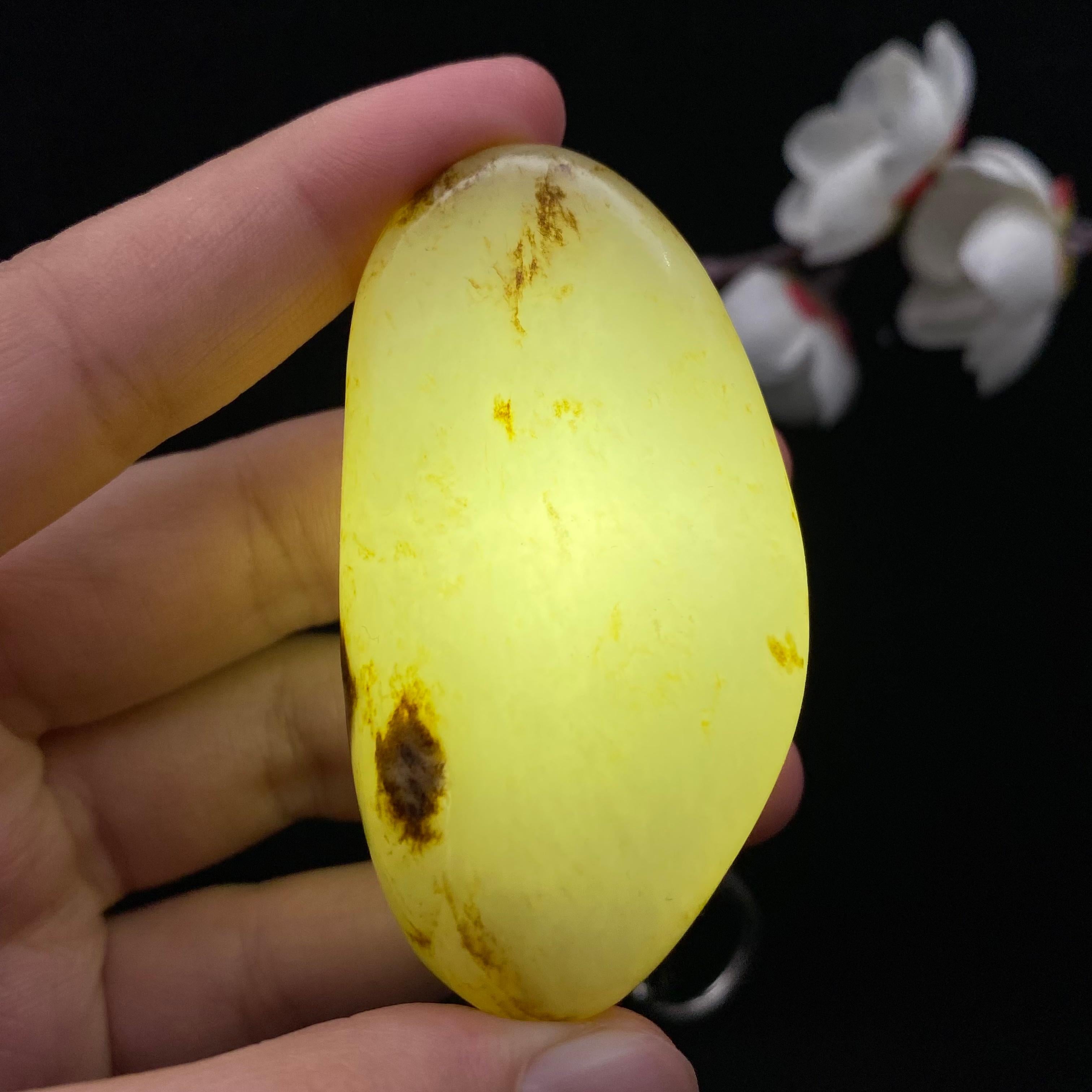 和田玉洒金皮籽料（62g）