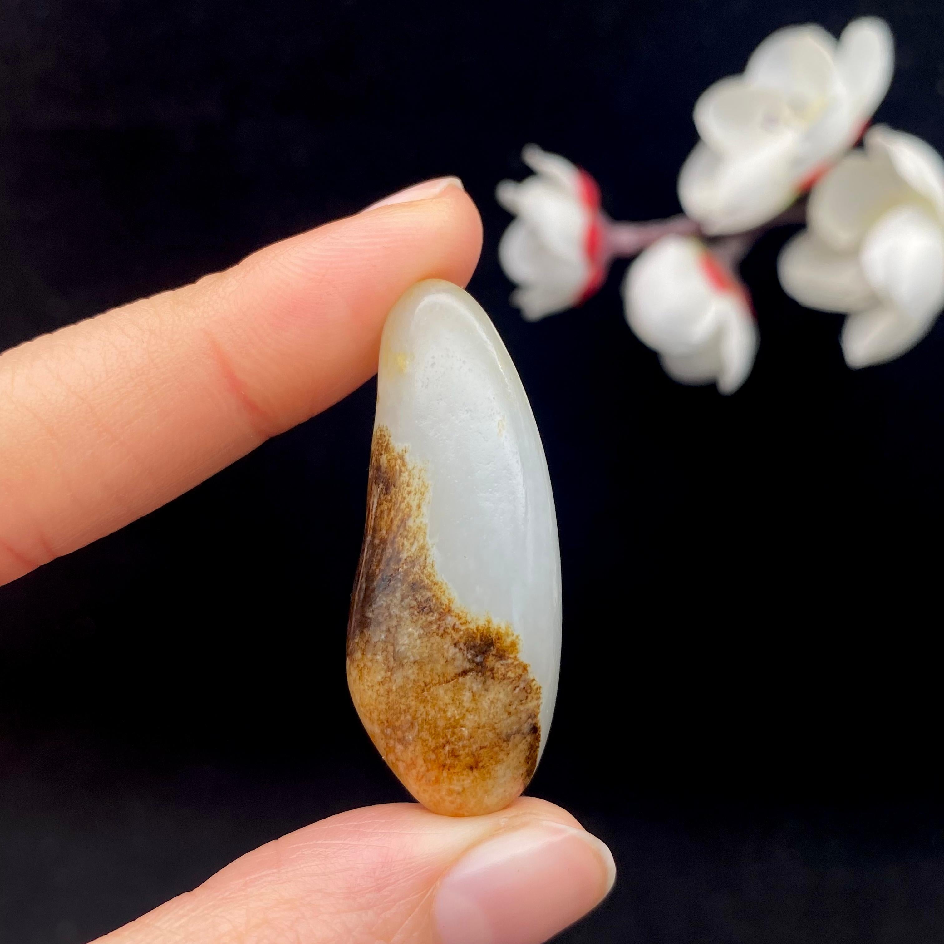 和田玉秋梨皮籽料吊坠籽（13.4g）