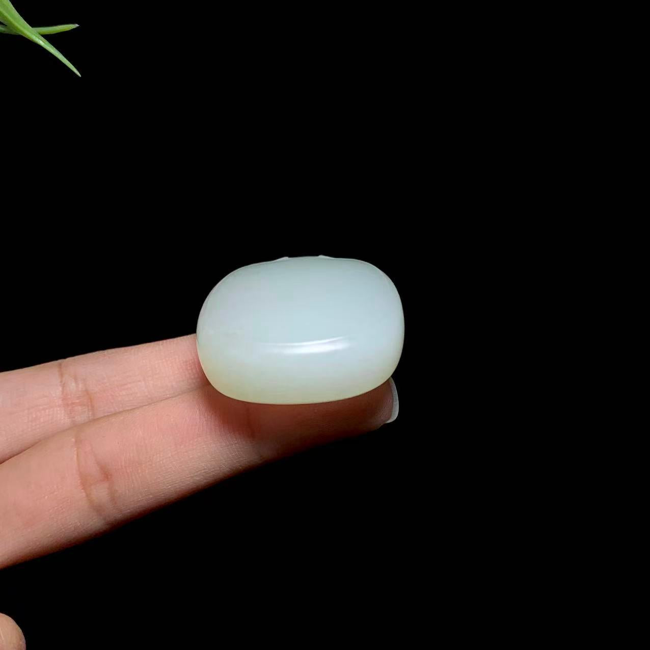 和田玉山流水白玉无事牌（36.0g）