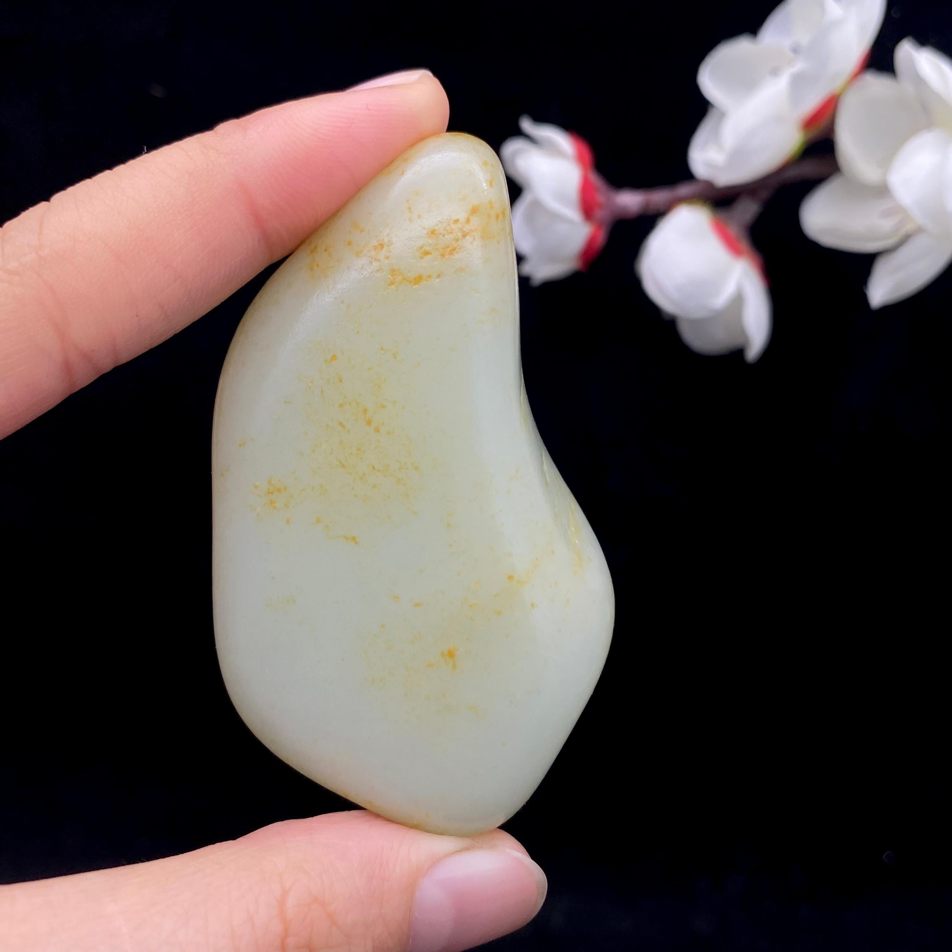 和田玉洒金皮籽料原石（72.3g）