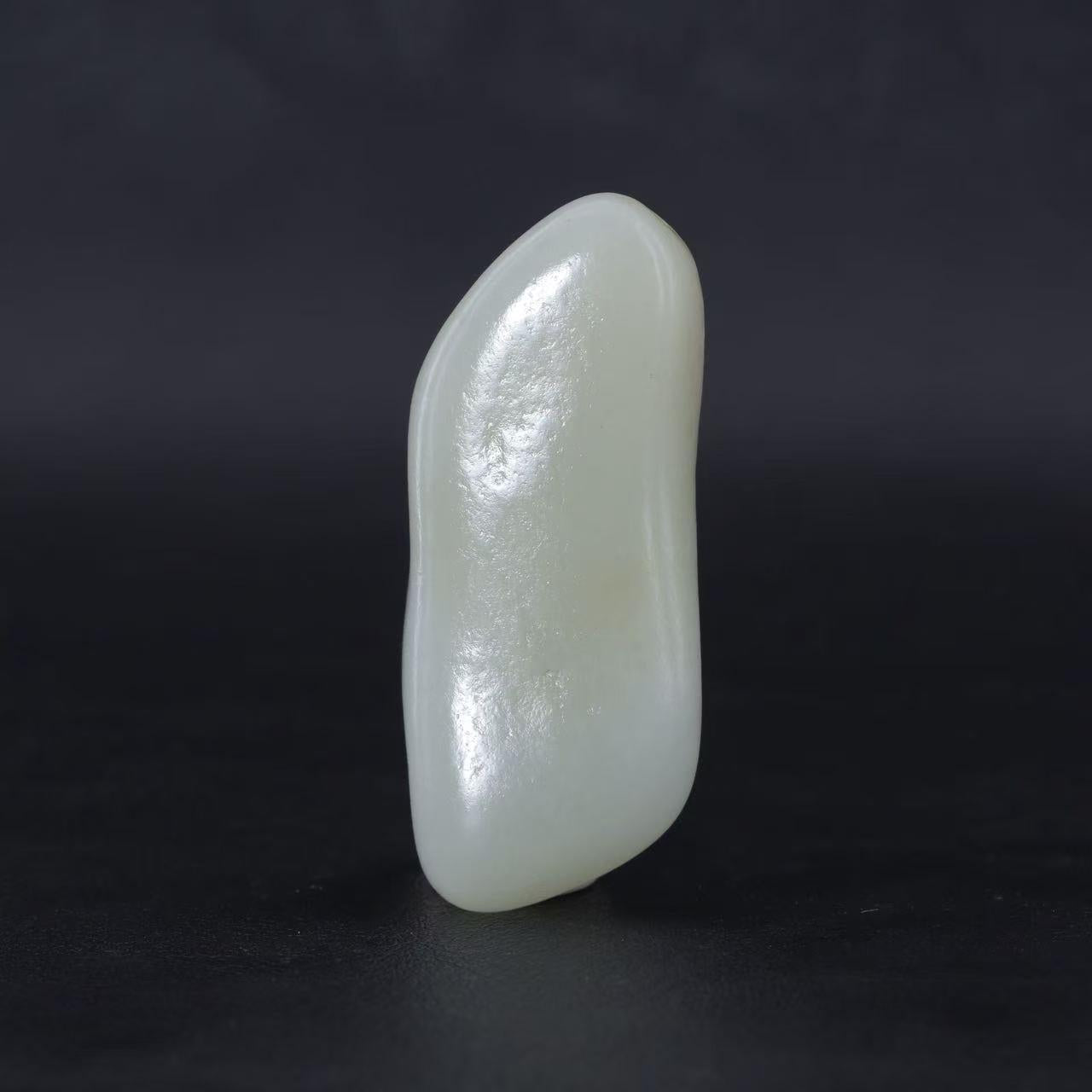和田玉白玉籽料挂件（27.3g）