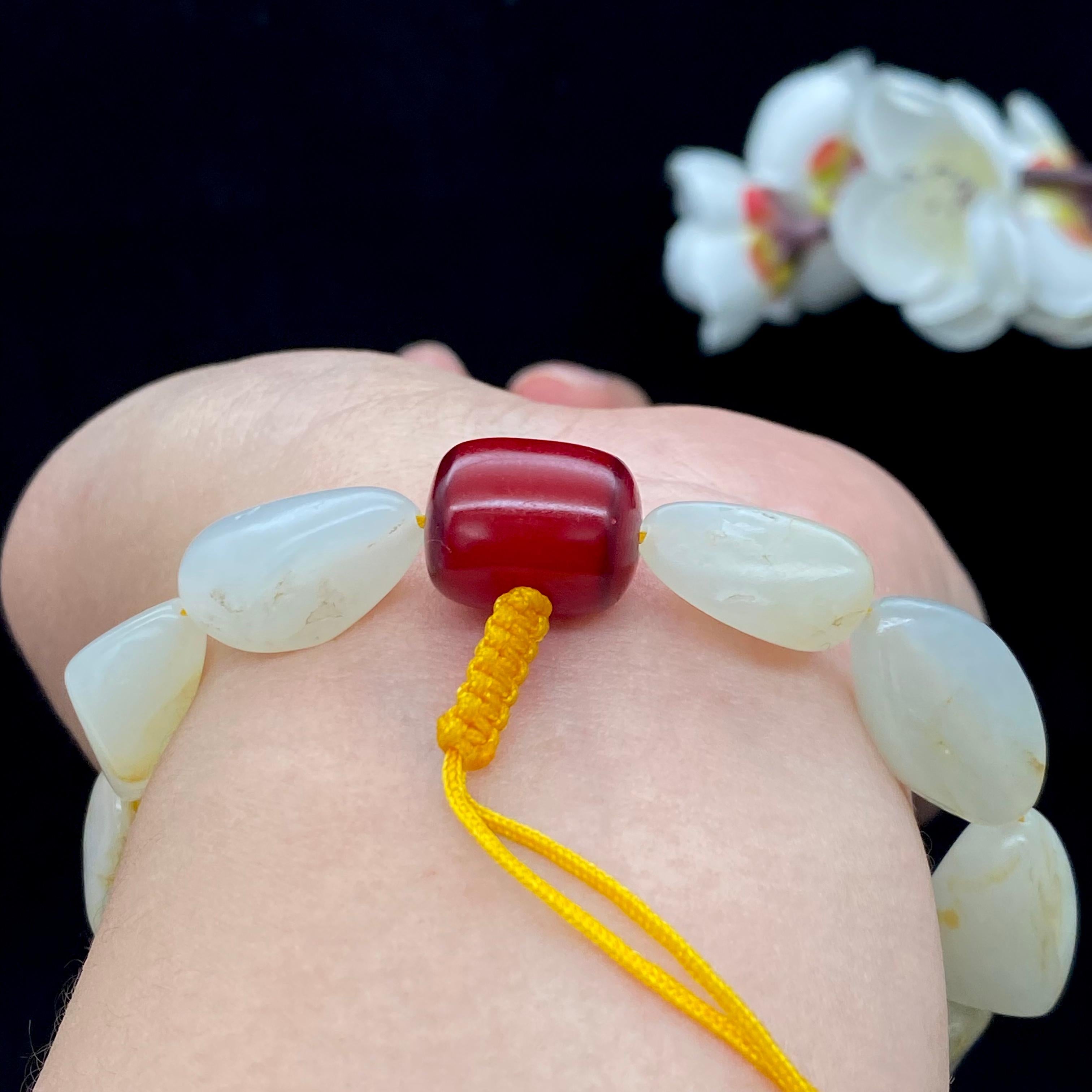 和田玉洒金皮籽料【精品手串】（38.1g）